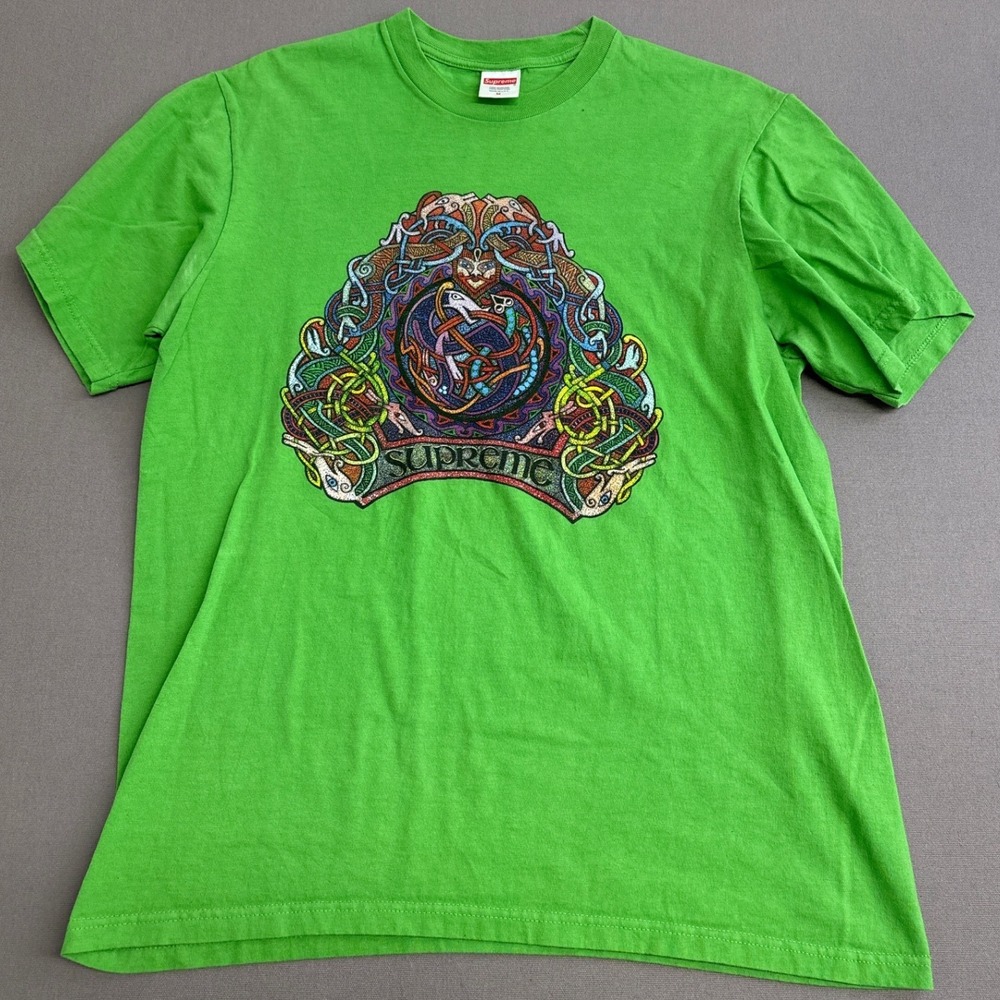 Supreme Celtic Knot Graphic T-Shirt Green Mens Medium Short Sleeve USA Made